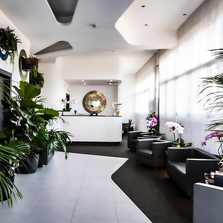 Loto Business Hotel Рим Экстерьер фото