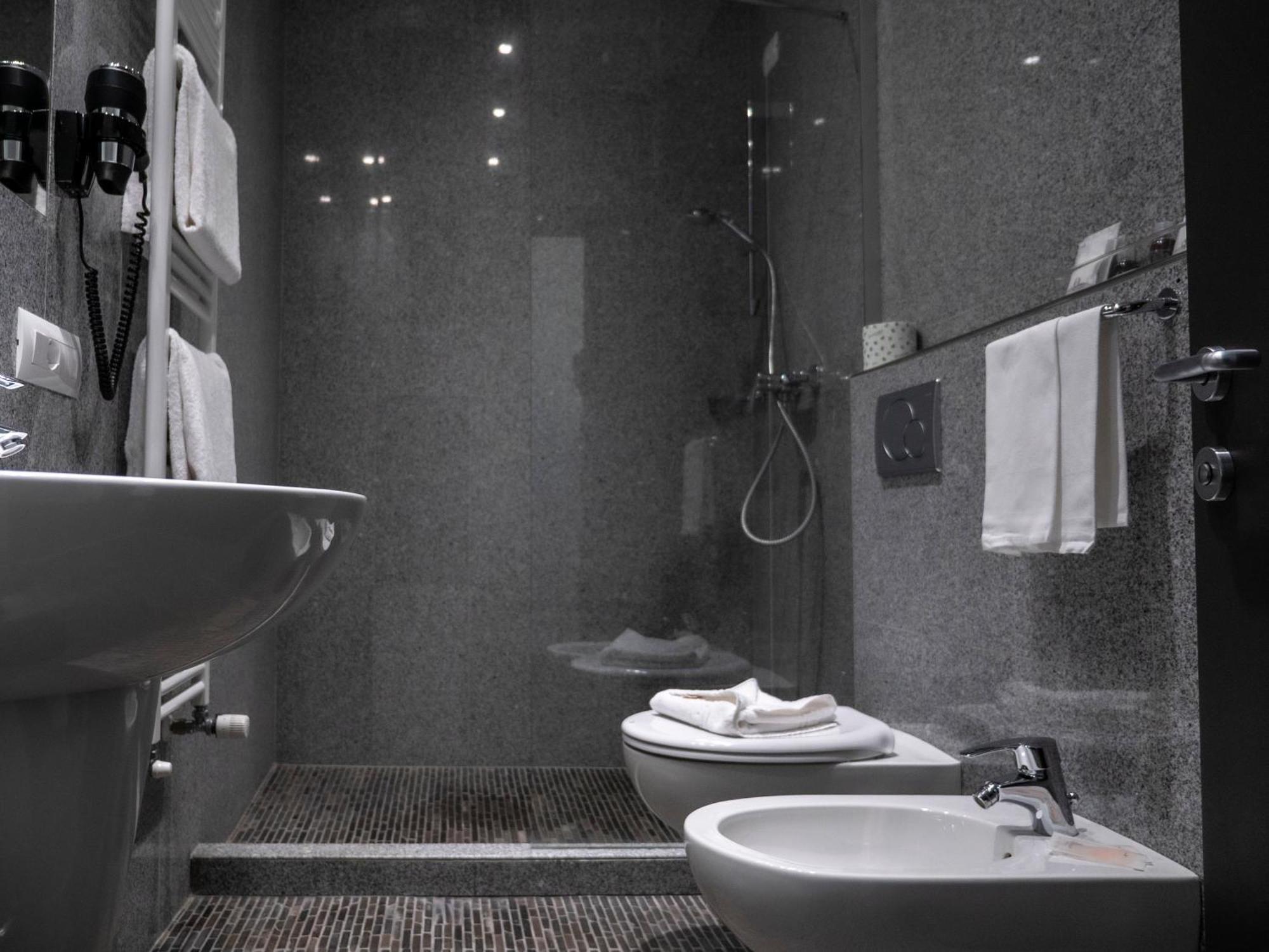 Loto Business Hotel Рим Экстерьер фото