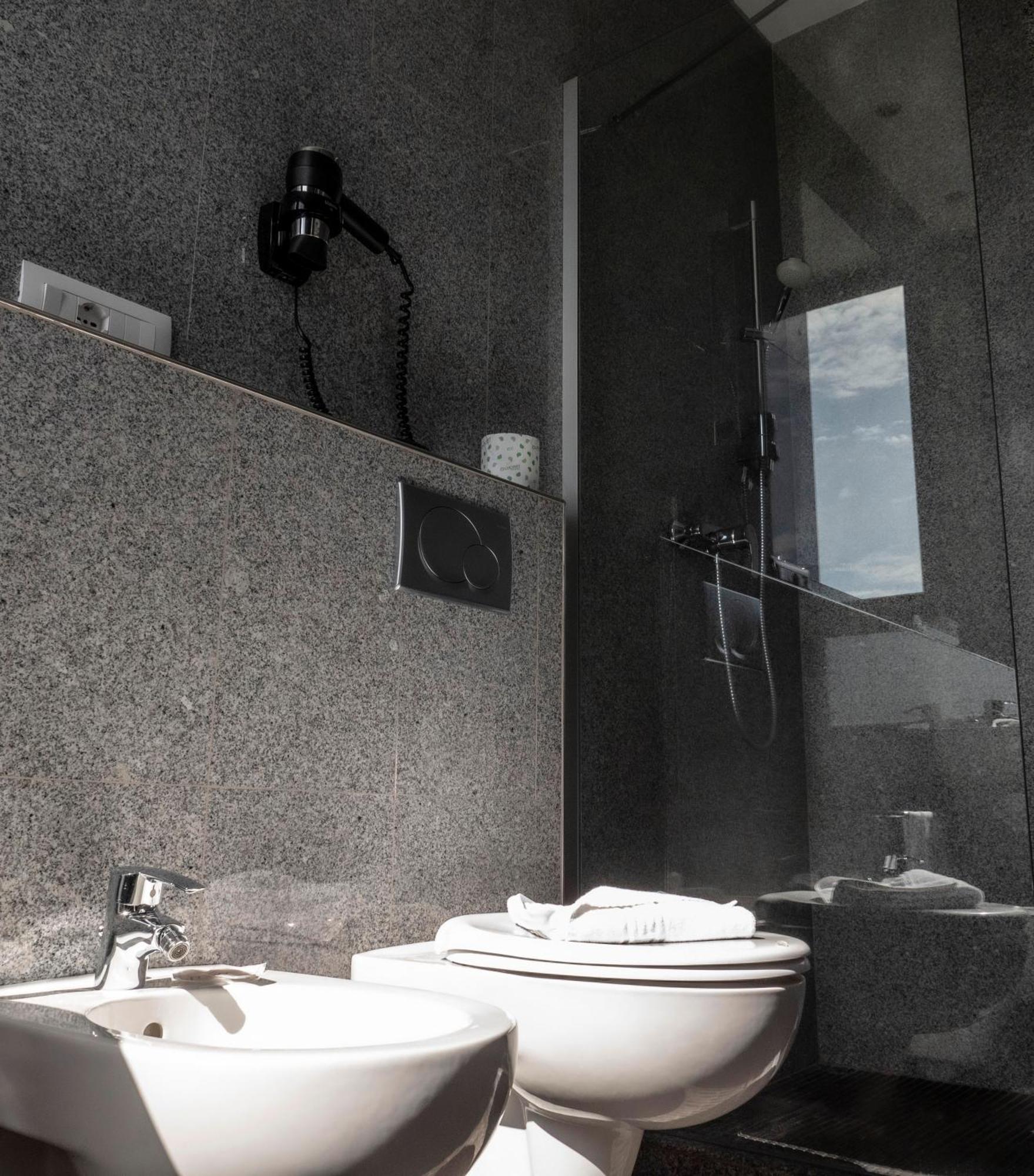 Loto Business Hotel Рим Экстерьер фото